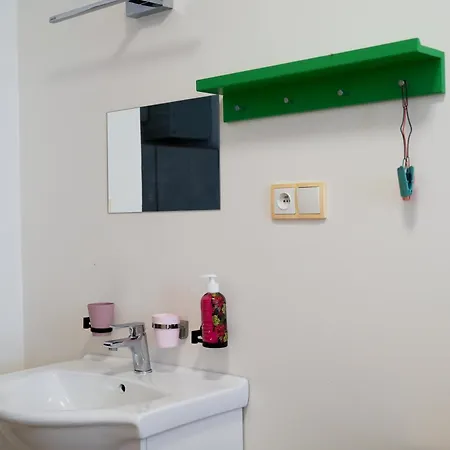 K-haus - Speaking, Contactless-self Check In