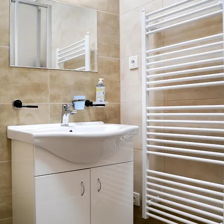 K-haus - Speaking, Contactless-self Check In * Decin