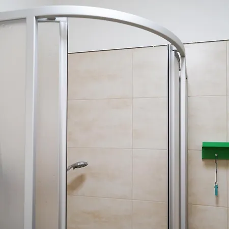 K-haus - Speaking, Contactless-self Check In