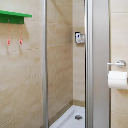 Hostel K-haus - Speaking, Contactless-self Check In