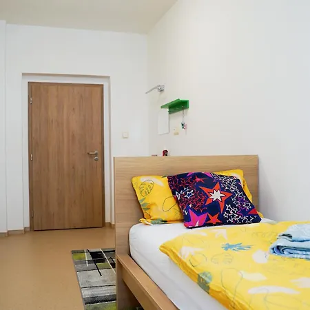 Hostel K-haus - Speaking, Contactless-self Check In *