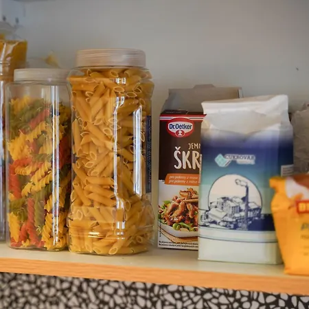 Hostel K-haus - Speaking, Contactless-self Check In Decin