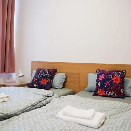 K-haus - Speaking, Contactless-self Check In Hostel Decin