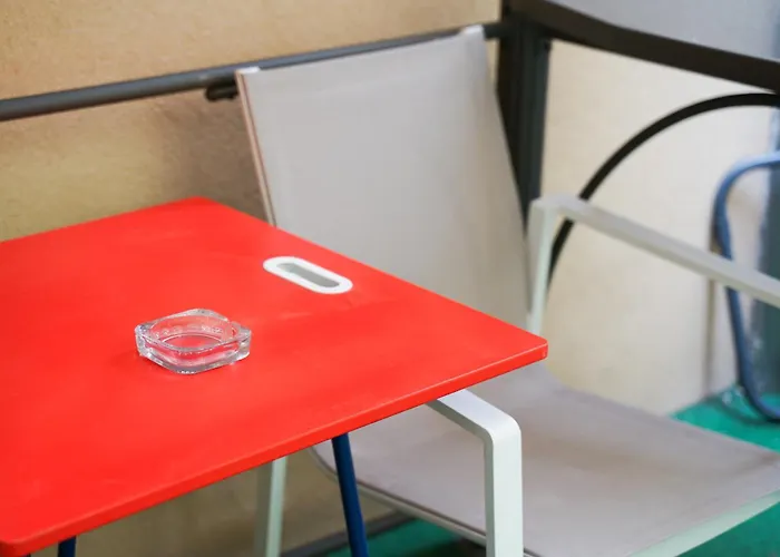 K-haus - Speaking, Contactless-self Check In *